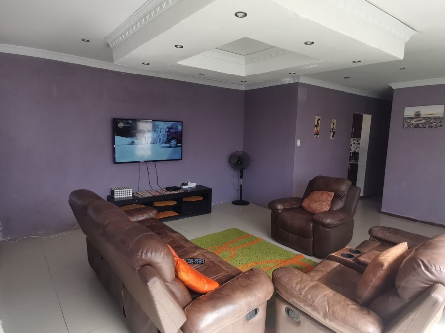 3 Bedroom Property for Sale in Kwadwesi Eastern Cape